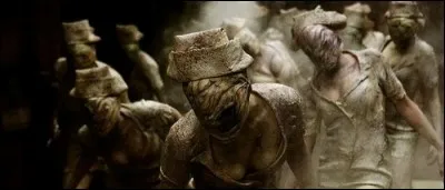 Dans quel film adapté d'un jeu vidéo peut-on apercevoir ces horribles infirmières ?