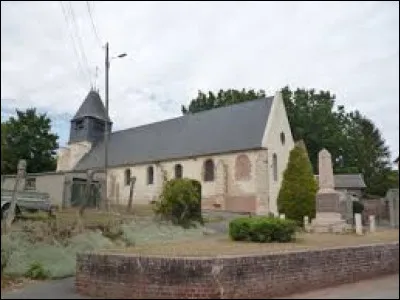 Nous sommes dans l'Oise devant l'église Saint-Nicolas de Plainval. Nous nous trouvons en région ...