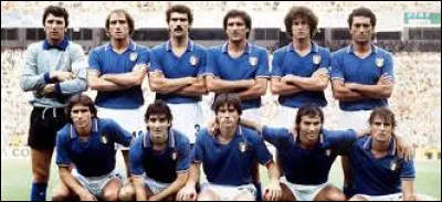 L'Italie a gagné 4 Coupes du monde. Mais ce fut en quelle année ?