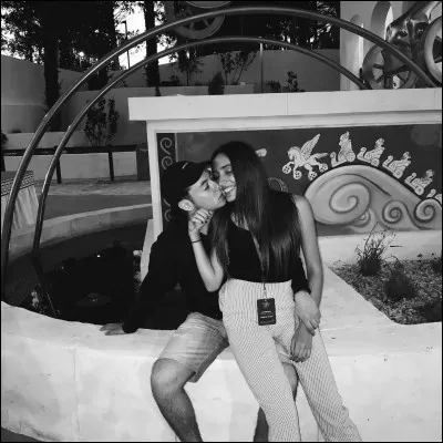 Comment s'appelle son petit ami ?