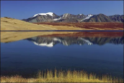 Une autre ville touvaine importante est Ak-Dovourak dont le nom signifie "Terre blanche". D'où vient ce nom ?