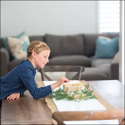 Tu passe ton temps à ...