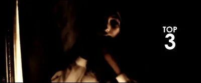 3) Merope Gaunt
Que fait M.Barjow quand il la rencontre alors qu'elle erre seule dans un Londres glacé, sur le point d'accoucher ?