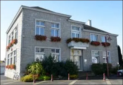 Ancienne commune Angevine, Jallais se situe en région ...