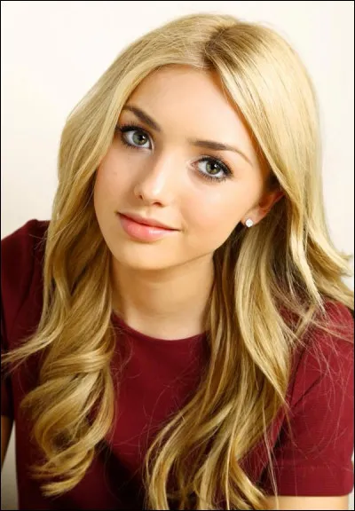 Est-ce que Peyton est mannequine ?