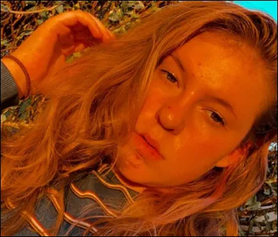 Comment s'appelle la chaîne d'Elina ?