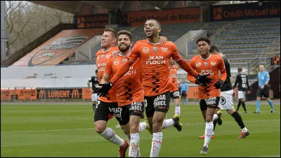 Lors de la saison 2009-2010, le FC Lorient a réalisé sa meilleure saison avec 58 points. Mais à quelle place a-t-il fini au classement ?