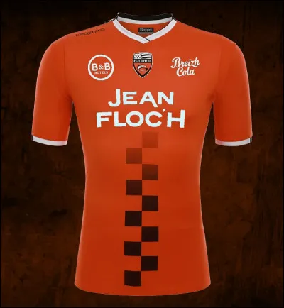 Quel équipementier n'a jamais été partenaire du FC Lorient ?