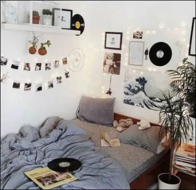 Tes parents ont osé fouiller dans ta chambre. Comment réagis-tu ?