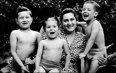 Elle est issue d'une famille...