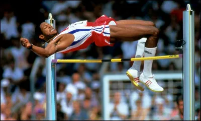 Quel est l'actuel record du monde du saut en hauteur messieurs, encore détenu par le cubain Javier Sotomayor depuis 1993 ?