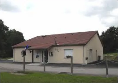 Le petit village de Circourt est peuplé de 88 habitants (comme le numéro de son département). Donc, il se situe dans ...