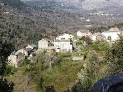 Petit tour en Corse, à Ortale. Village de 25 habitants, dans l'arrondissement de Corte, il se situe dans le département ...