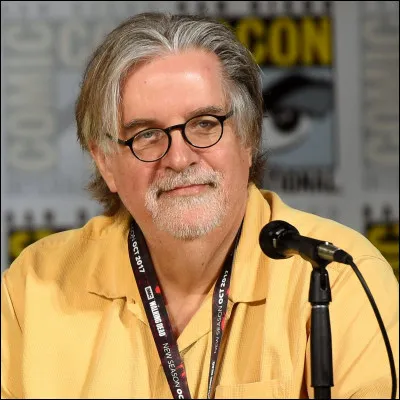 Sur quelle partie du corps d'Homer peut-on voir les initiales de Matt Groening, le créateur des Simpson ?