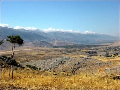 O se trouve la plaine de la Bekaa ?