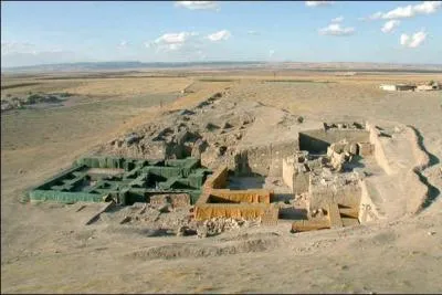 Dans quel pays la ville d'Urkesh, capitale des Hourrites il y a plus de quarante sicles, a-t-elle t retrouve ?