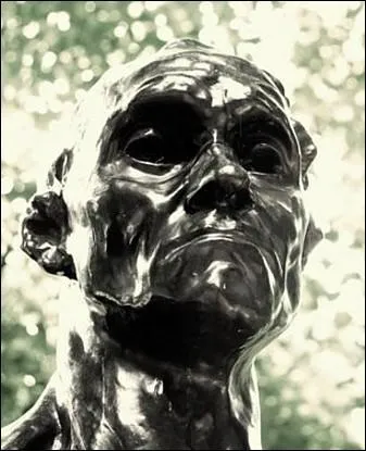 Qui est l'auteur de cette sculpture ?