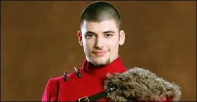 Dans le labyrinthe, quel sortilège Victor Krum utilise-t-il contre Cédric ?
(uniquement dans les livres)