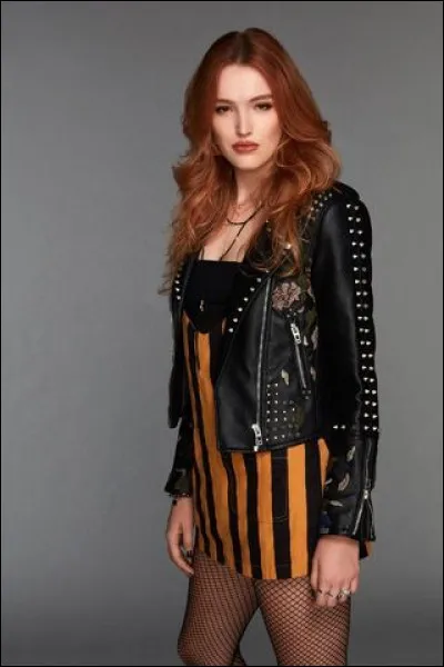 Qui est cette fille ?