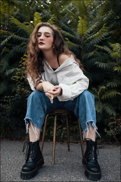 A-t-elle fait un street style ? Si oui, avec quelle marque ?