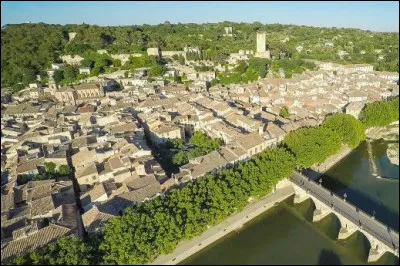 Petite ville de 5 000 habitants du département du Gard, située le long du Vidourle :
