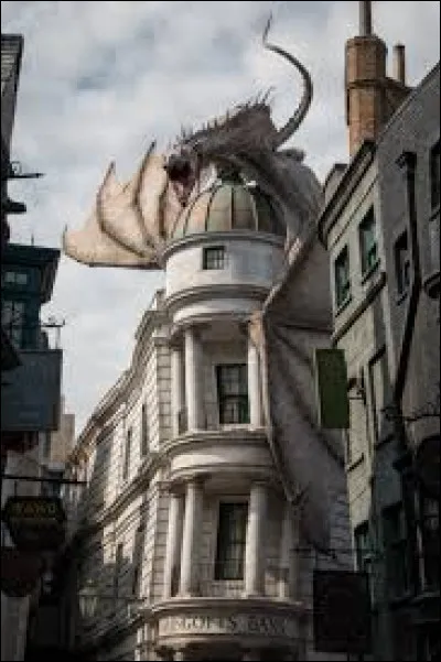 Quelles créatures s'occupent de la banque de Gringotts ?