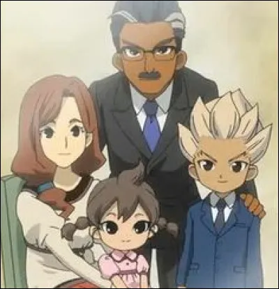 Comment s'appelle la petite sœur d'Axel ? (Saison 1)