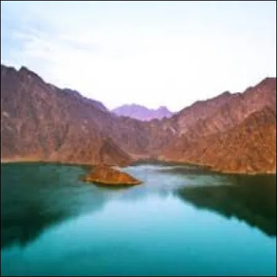 Retrouvez cette ville située à la frontière avec le sultanat d'Oman !