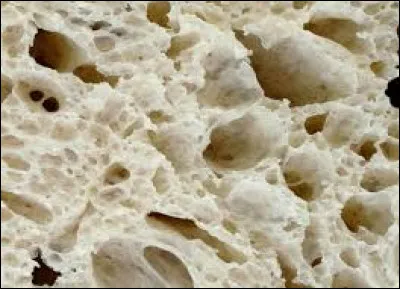 Le mot commence par "Pro" :