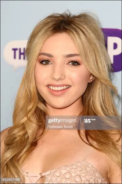 Comment s'appelle la m&egrave;re de Peyton List ?