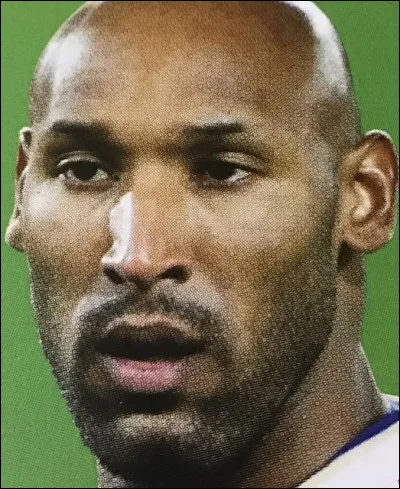 Nous changeons à nouveau de joueur, voici Nicolas Anelka.
Nico ne sera pas sélectionné pour la CDM 2002.
Sydney Govou blessé, Jacques Santini (qui a pris la suite de Lemerre après le fiasco de 2002) fait à nouveau appel à lui pour France  Yougoslavie. Il refuse la sélection en disant :