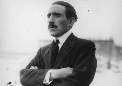 Elle fut fondée en 1899.