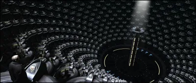 Comment s'appelle le chancelier de l'épisode I ?