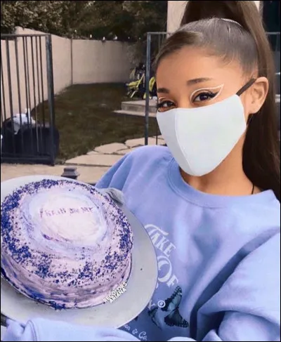 Un vrai fan est un...