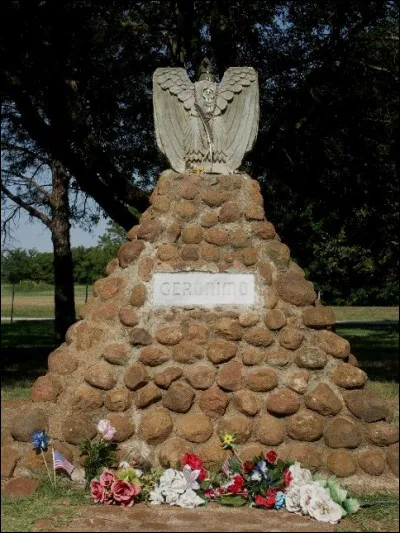 Comment est mort le grand chef Geronimo ?