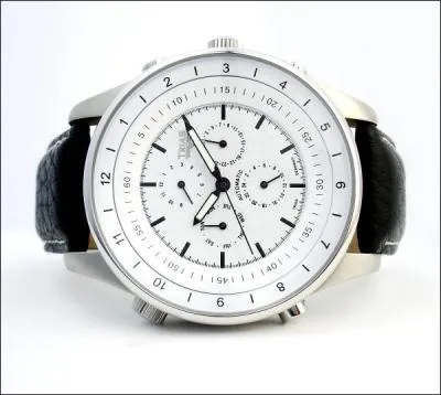 Quel pays d'Europe est célèbre pour ses montres ?