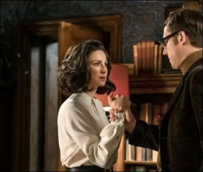 Que propose Claire à Frank au retour du restaurant ? Comment réagit-il ?