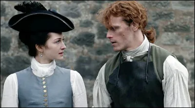 L'aînée de la famille aristocratique (Geneva) fait du chantage à Jamie. Elle lui demande de coucher avec elle (pour sa première fois). Qu'arrive-t-il par la suite ?