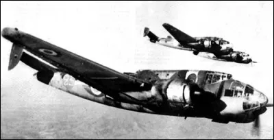 Mis en service en 1938, ce bombardier moyen, rapide, était l'un des appareils de conception moderne de l'aviation française. Il a été utilisé en mai 40 dans des missions particulièrement dangereuses à l'assaut des convois allemands, sans couverture de chasse, à basse altitude. De quel avion s'agit-il ?