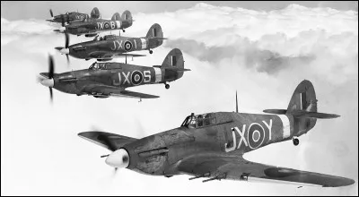 Mis en service en 1937, c'est le le premier chasseur monoplan de la Royal Air Force. Il est opposé aux appareils de la Luftwaffe obtinrent de nombreuses victoires au cours de la bataille de France. C'est le ...