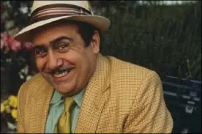 Le père de Matilda est un criminel. Que fait-il de mal ?