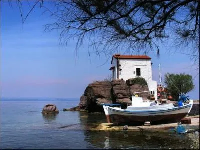 Quelle mer s'étend entre la Turquie et le Grèce ?