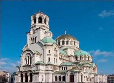 Quel est le nom de cette capitale d'un pays de l'Est qui évoque la sagesse ?