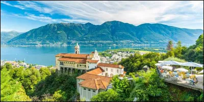 Dans ma ville ont été signés des accords le 16 octobre 1925 visant à assurer la sécurité collective en Europe et garantir une partie des frontières de l'Allemagne.