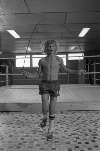 Patrice Martin devint champion du monde à l'âge de 14 ans et le resta pendant de nombreuses années. Il a très longtemps été le sportif français le plus médaillé de l'histoire. Quel sport pratiquait-il ?