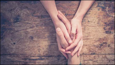 20 minutes plus tard, votre ami arrive. Bon comme vous l'êtes, vous vous dites qu'il n'y a pas de quoi ... .