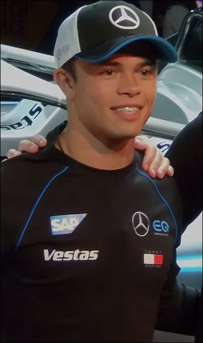 Le mutationisme est dû à quel botaniste ?