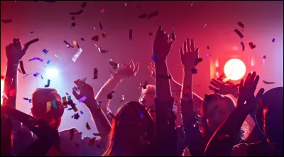 Tu dois aller à une fête mais ta mère t'a puni(e). Que fais-tu ?