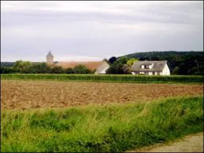 Nous sommes à présent dans le Grand-Est, à Juvrecourt. Petit village de 58 habitants, dans le Lunévillois, il se situe dans le département ...