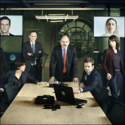 Quelle s&eacute;rie t&eacute;l&eacute;vis&eacute;e fran&ccedil;aise traite d'agents de la DGSE vivant sous de fausses identit&eacute;s ?